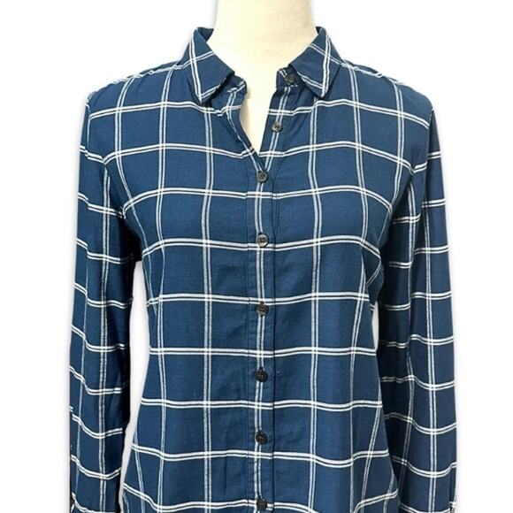 Draper James Button Up Shirt Plaid Pattern Cuff Round Hem Long Sleeves Blue W 2 - Picture 2 of 9